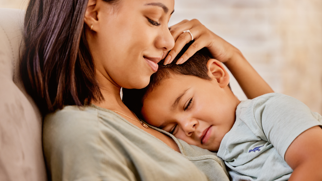 Como ajudar a desenvolver a resposta emocional do meu filho?