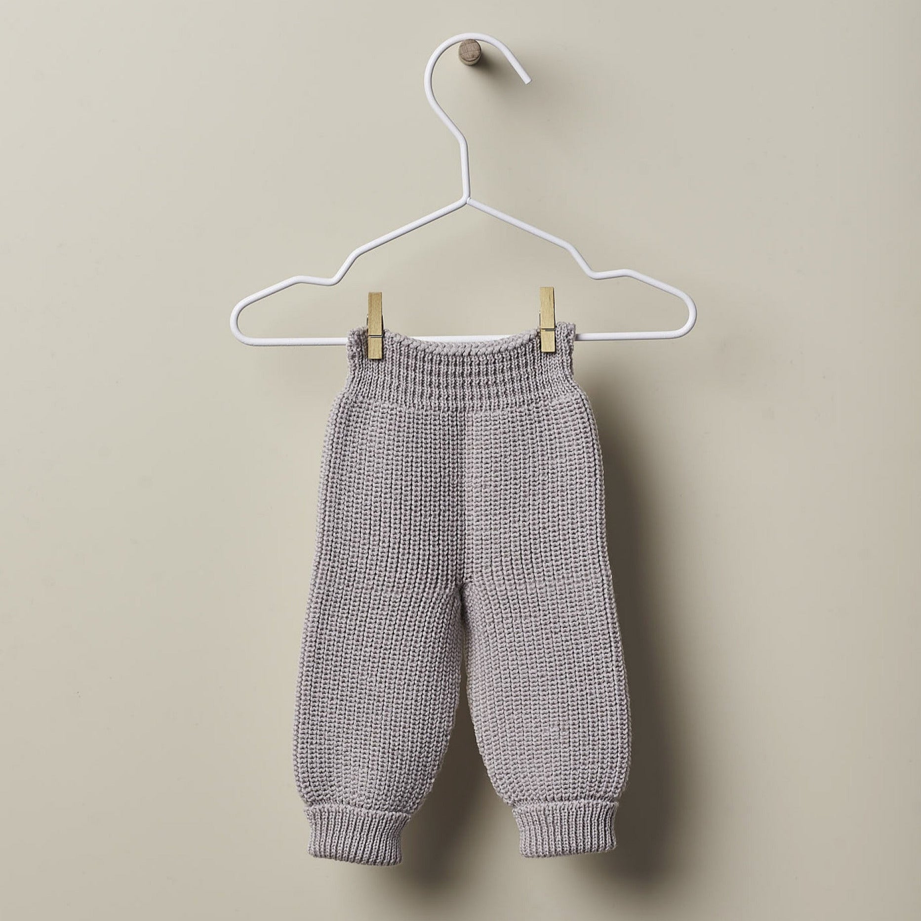 Conjunto camisola com riscas coloridas e calças tricotadas em malha de lã merino | LITTLE SWEET LOVE