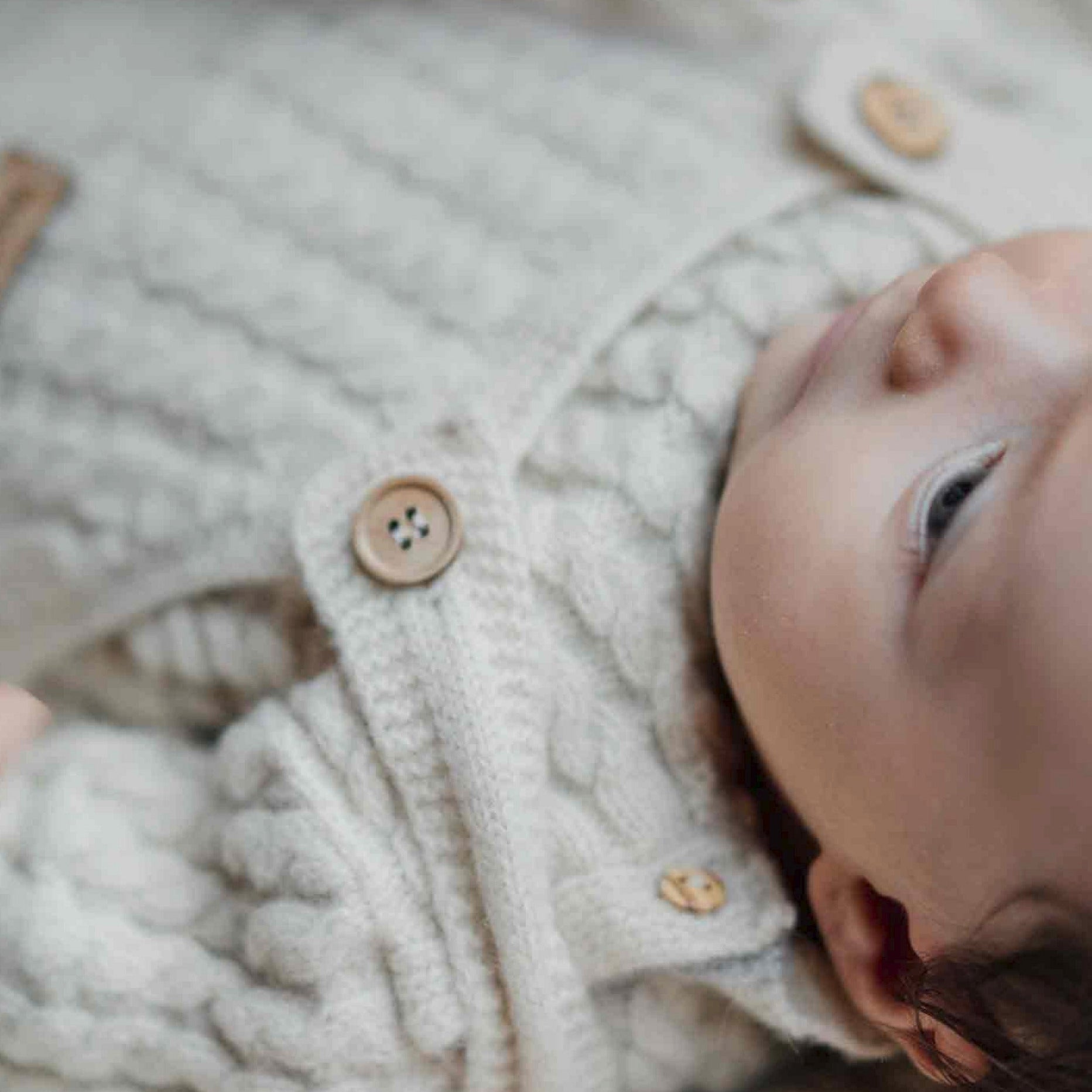 Conjunto de camisola e calças tricotadas em lã merino e caxemira | LOVING WINTER