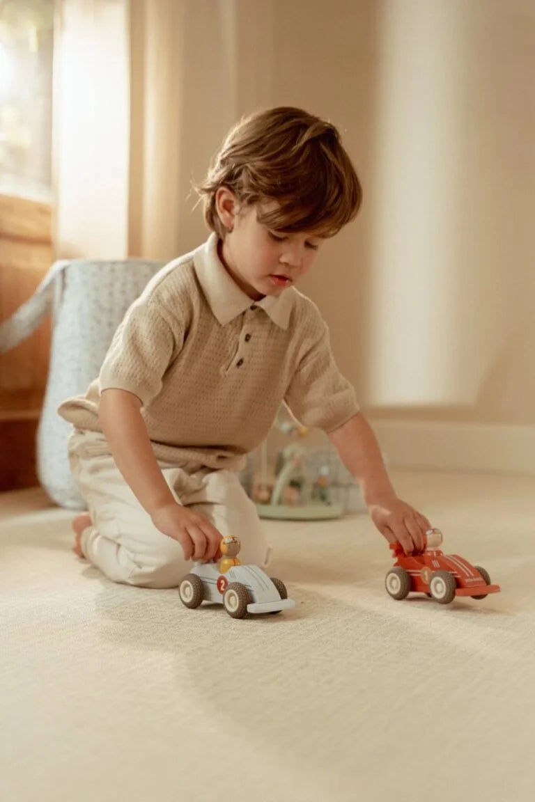 Carro de corrida (inclui 2 carros) FSC - Little Dutch