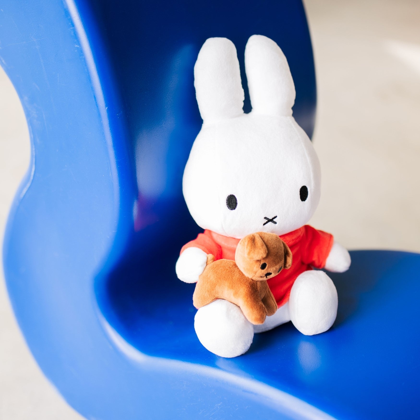 Miffy e Snuffy - BON TON TOYS
