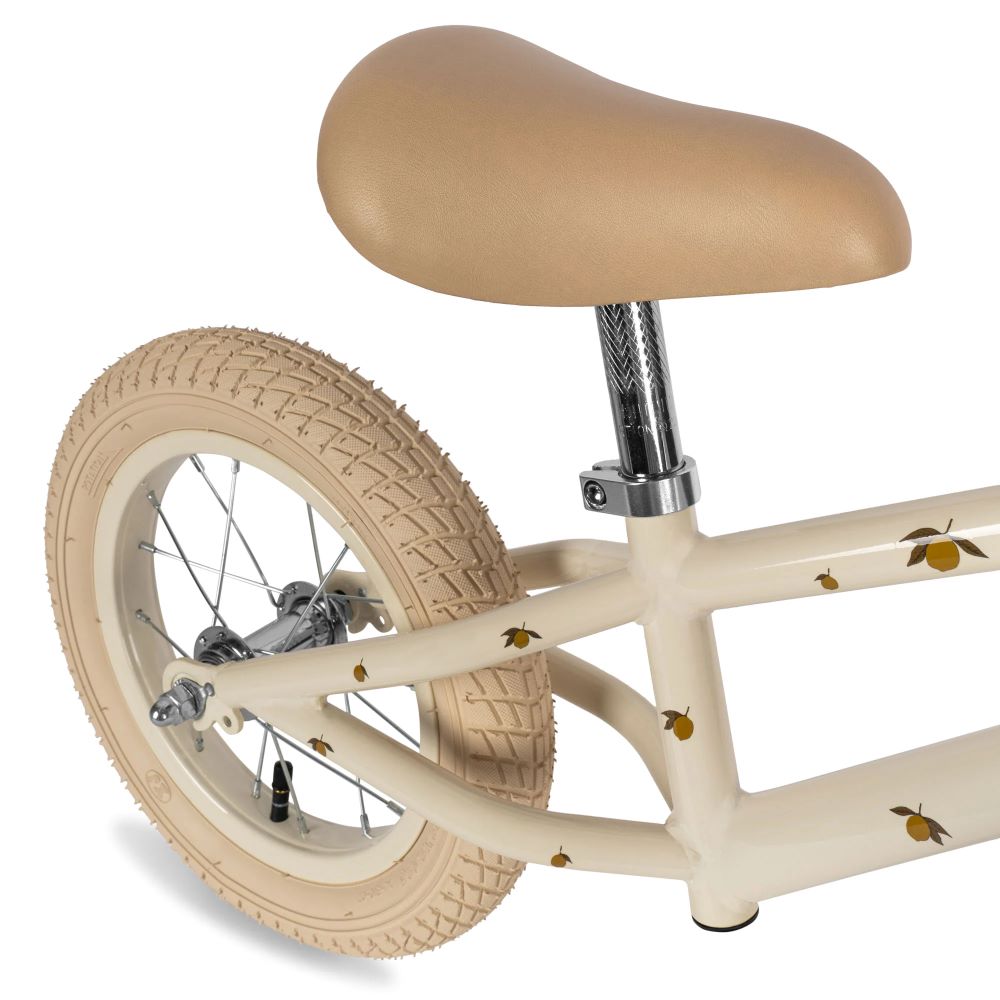 Bicicleta de equlibrio com cesto - Konges Slojd