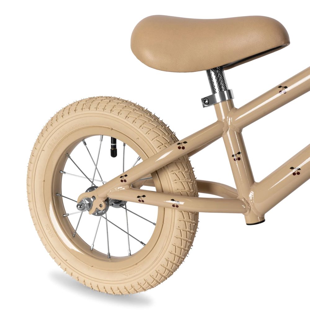 Bicicleta de equlibrio com cesto - Konges Slojd
