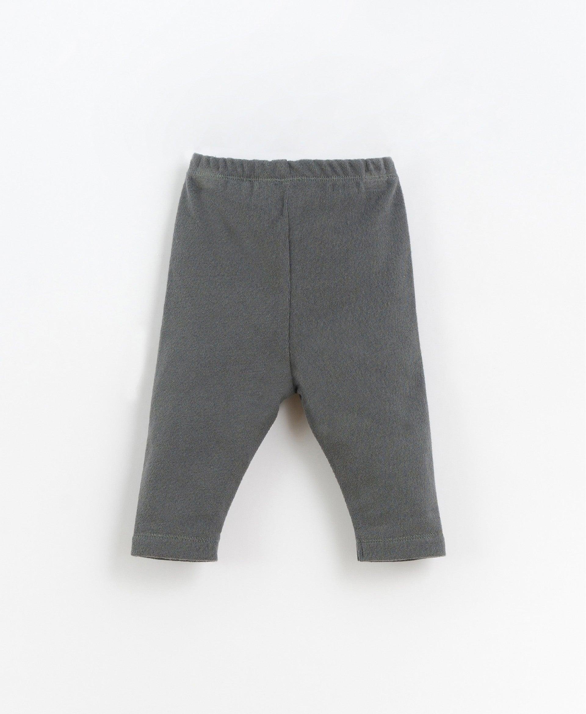 Leggings em algodão orgânico e algodão reciclado - Play Up - chuvadeamor