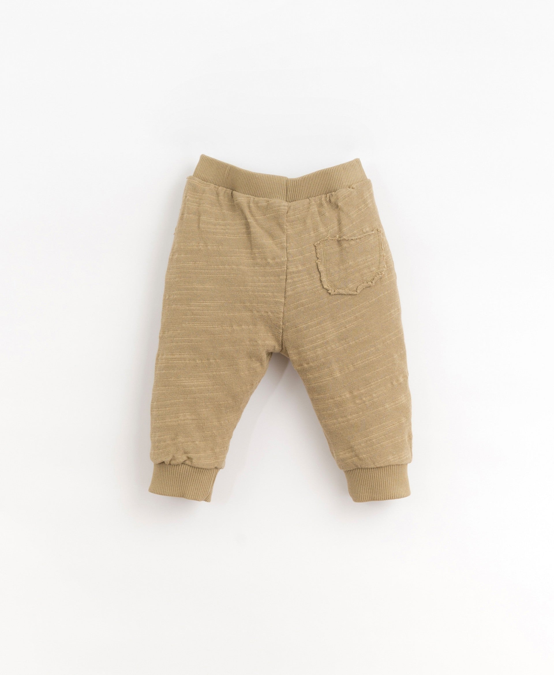 Calça mistura de algodão orgânico e algodão reciclado - Play Up
