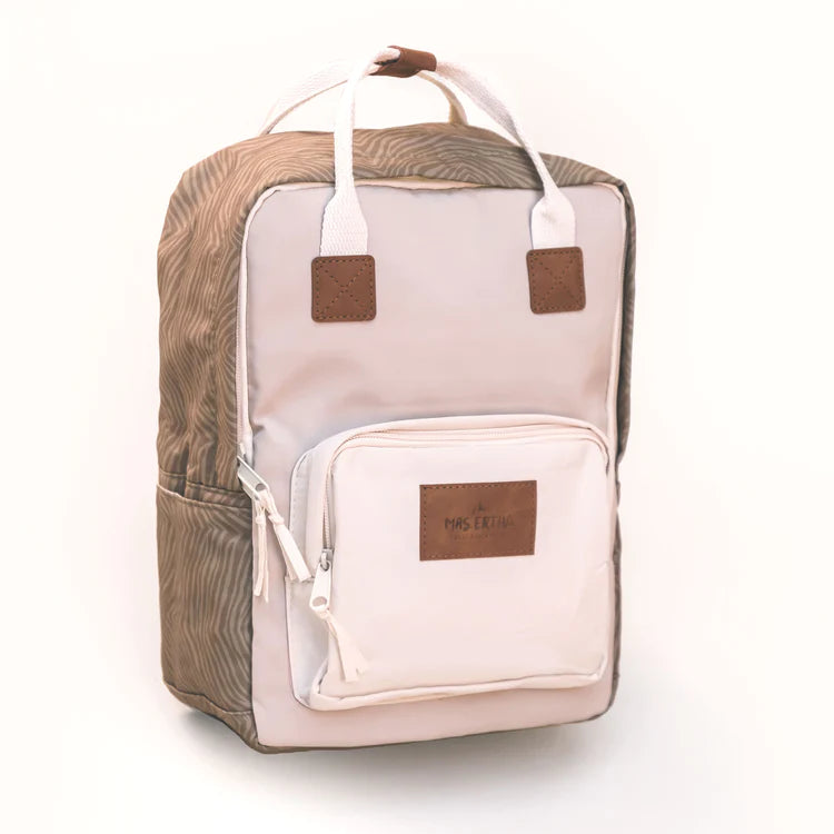 Mochila Escolar e Pré-escolar - Mrs.Ertha - chuvadeamor