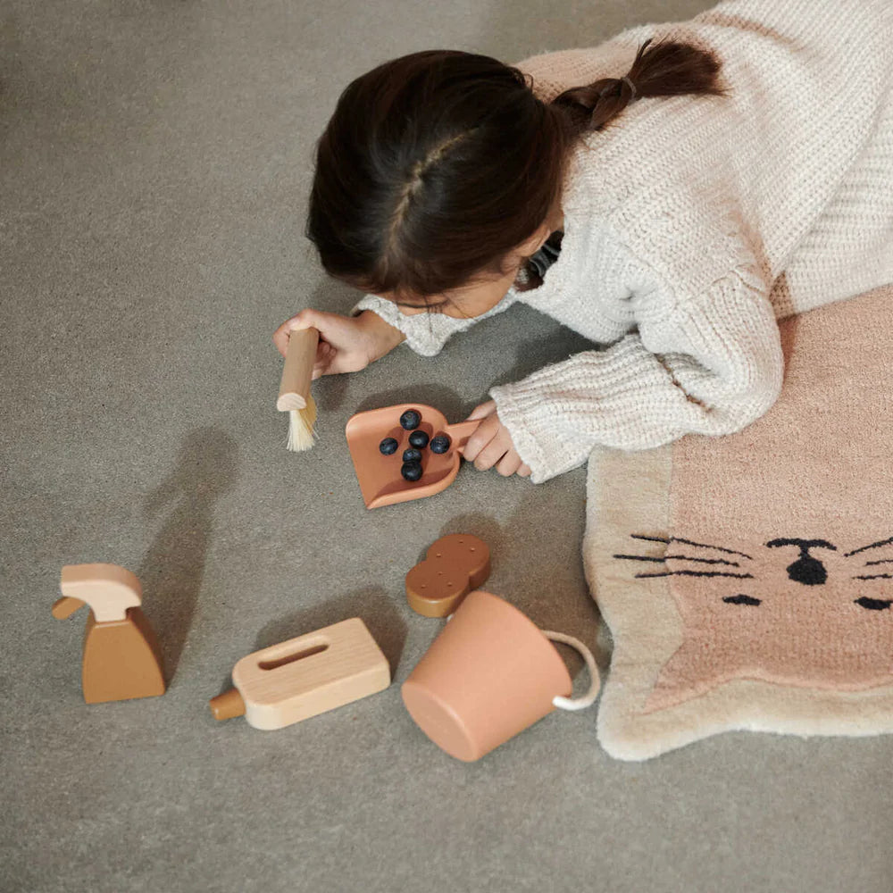 Brinquedos "Kit limpeza" - Liewood - chuvadeamor