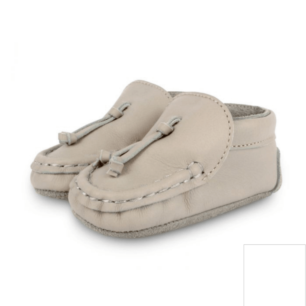 Mocassins em pele - chuvadeamor