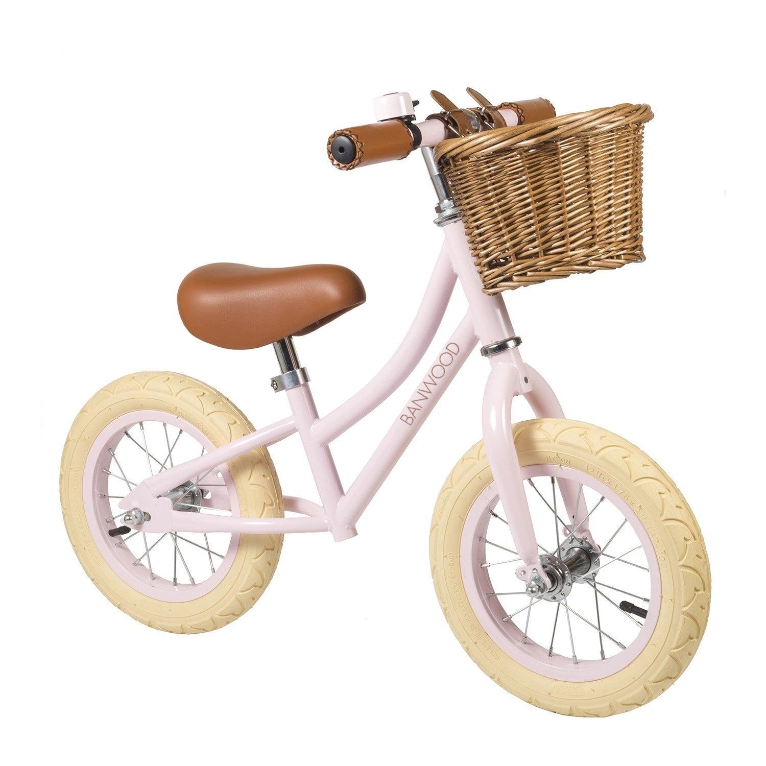 Bicicleta de equilibrio - chuvadeamor