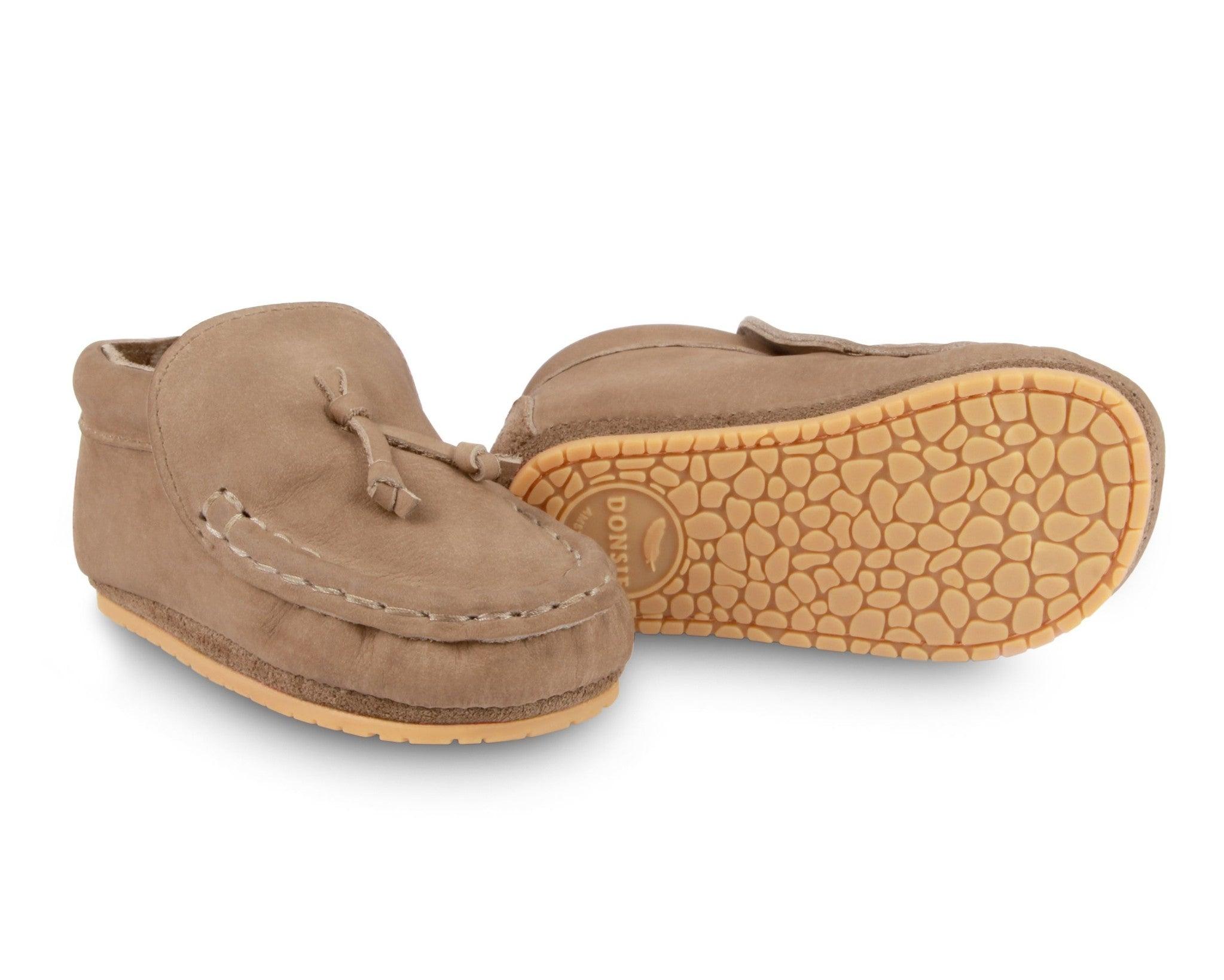 Mocassins em pele - chuvadeamor