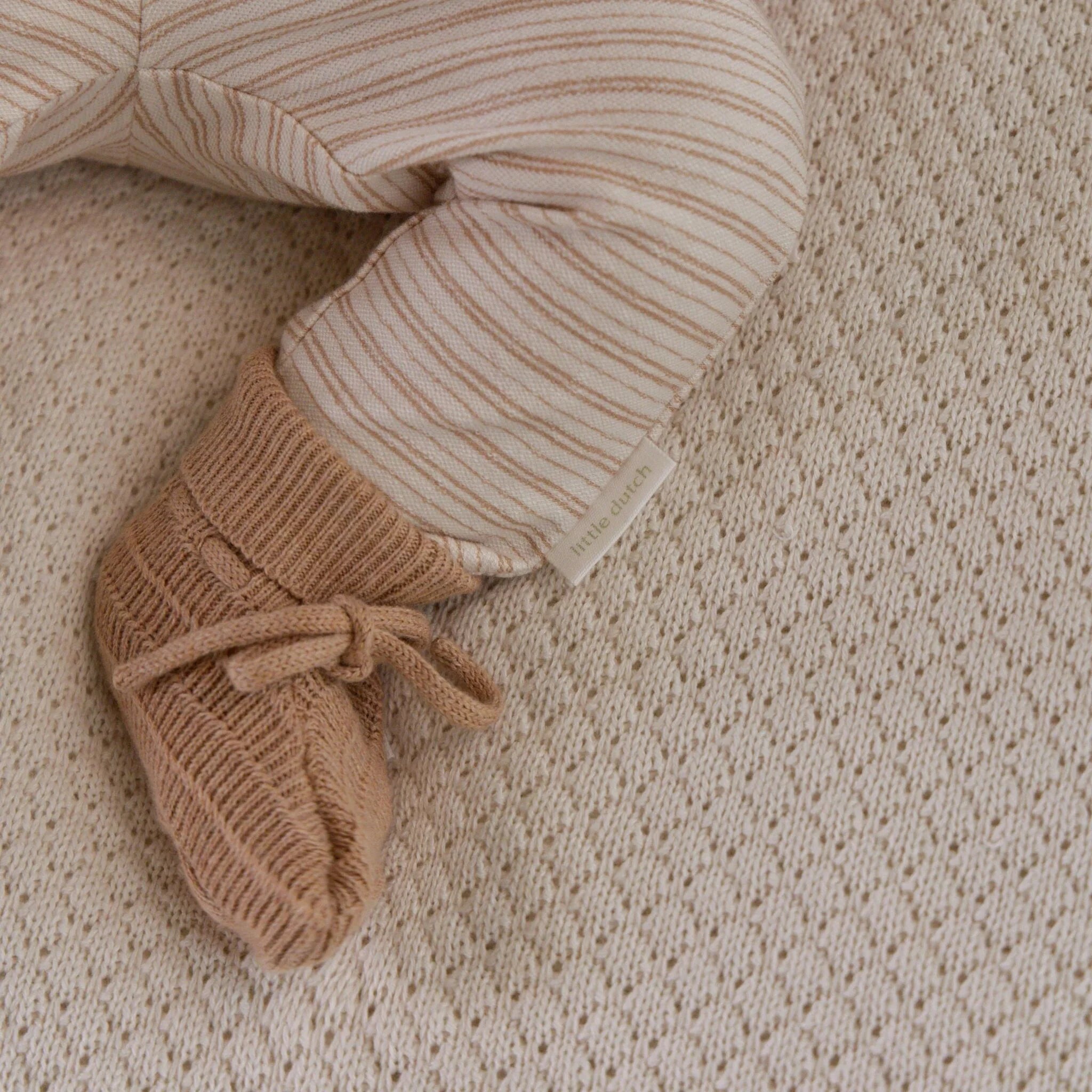 Botinha tricot recém nascido - LITTLE DUTCH
