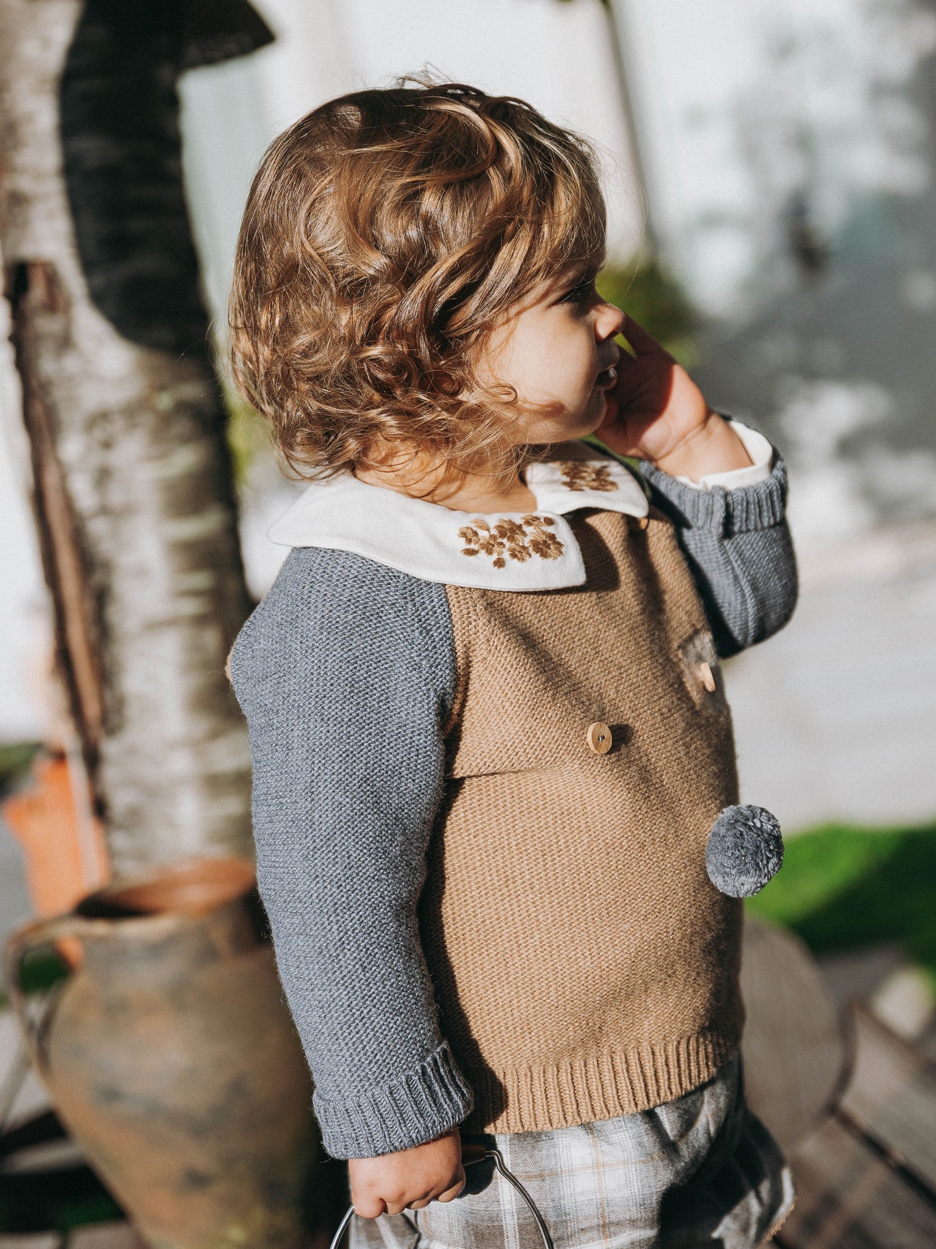 Longsleeve com gola flores bordadas - SNUG