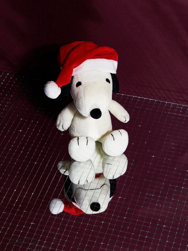 Snoopy with Christmas Hat - BON TON TOYS