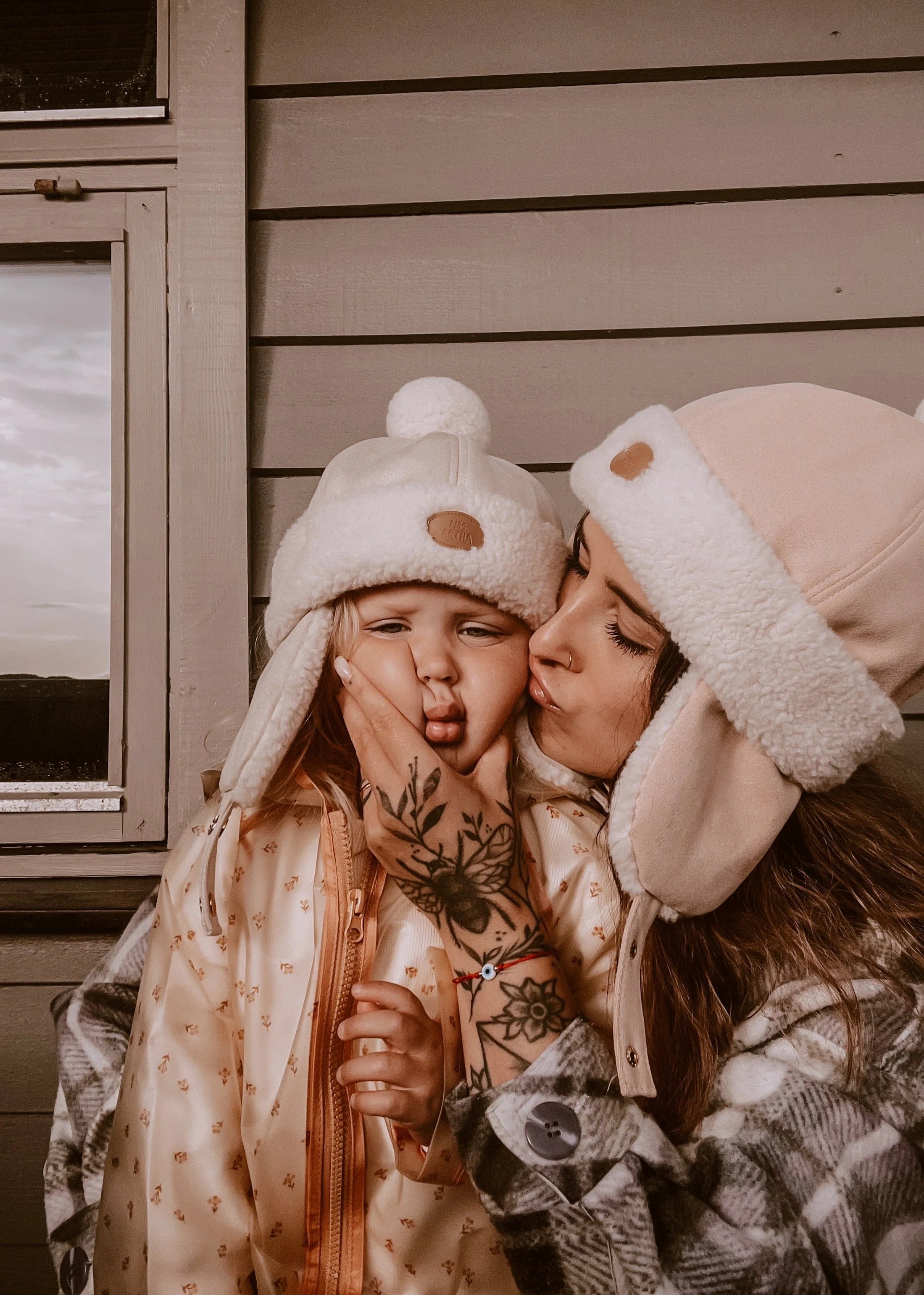 AVIATOR HAT - Mrs Ertha