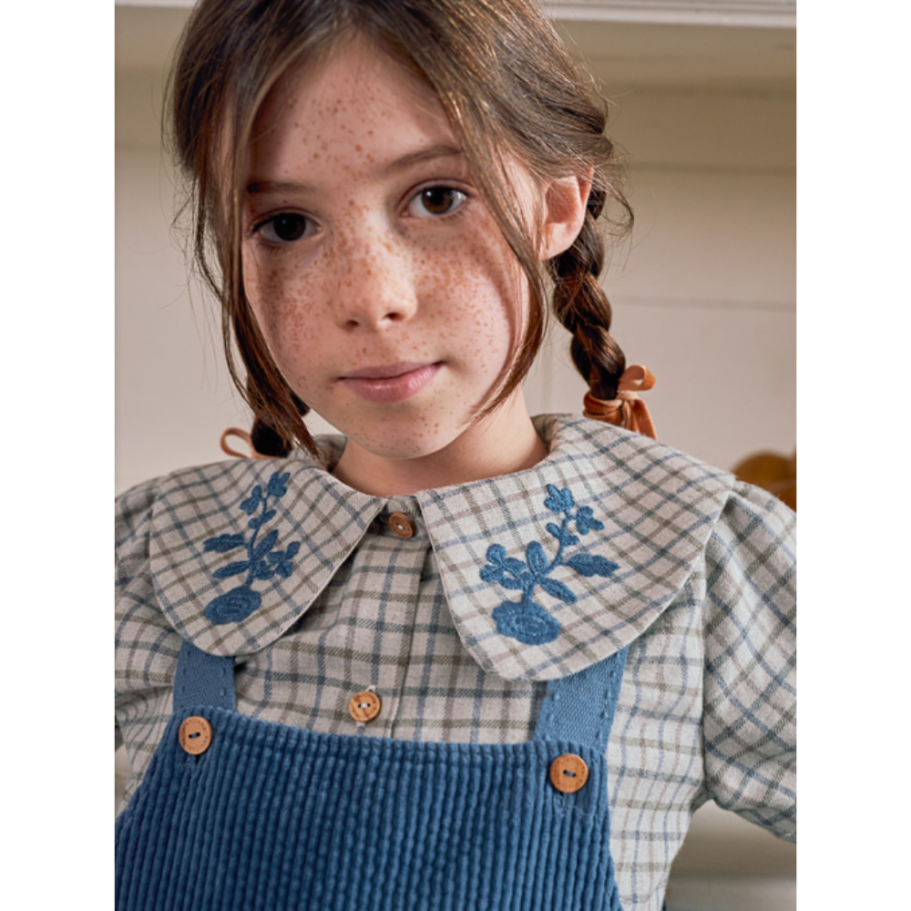 Blusa xadrez bordado com fio de lã - Laranjinha