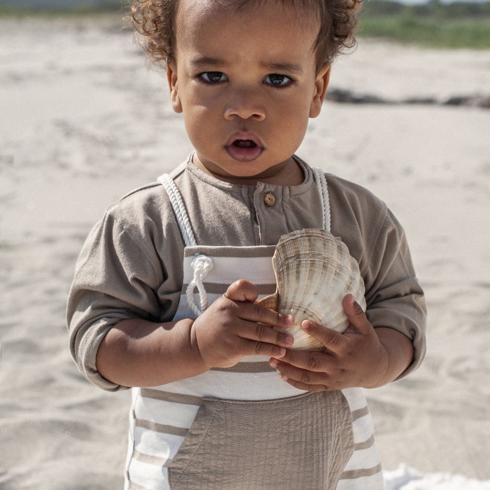 Longsleeve lisa com bolso - Snug