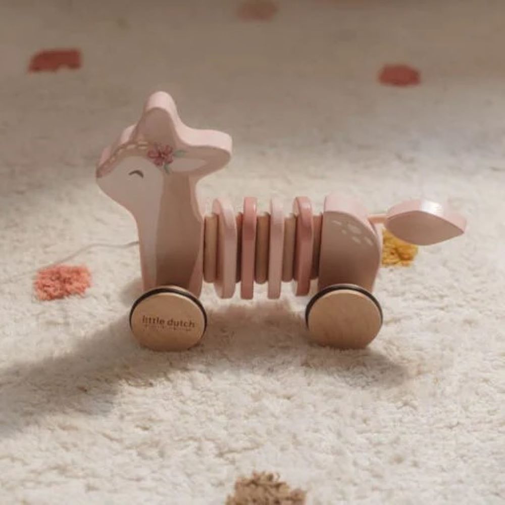 Corça de Puxar - Fairy Garden - Little Dutch