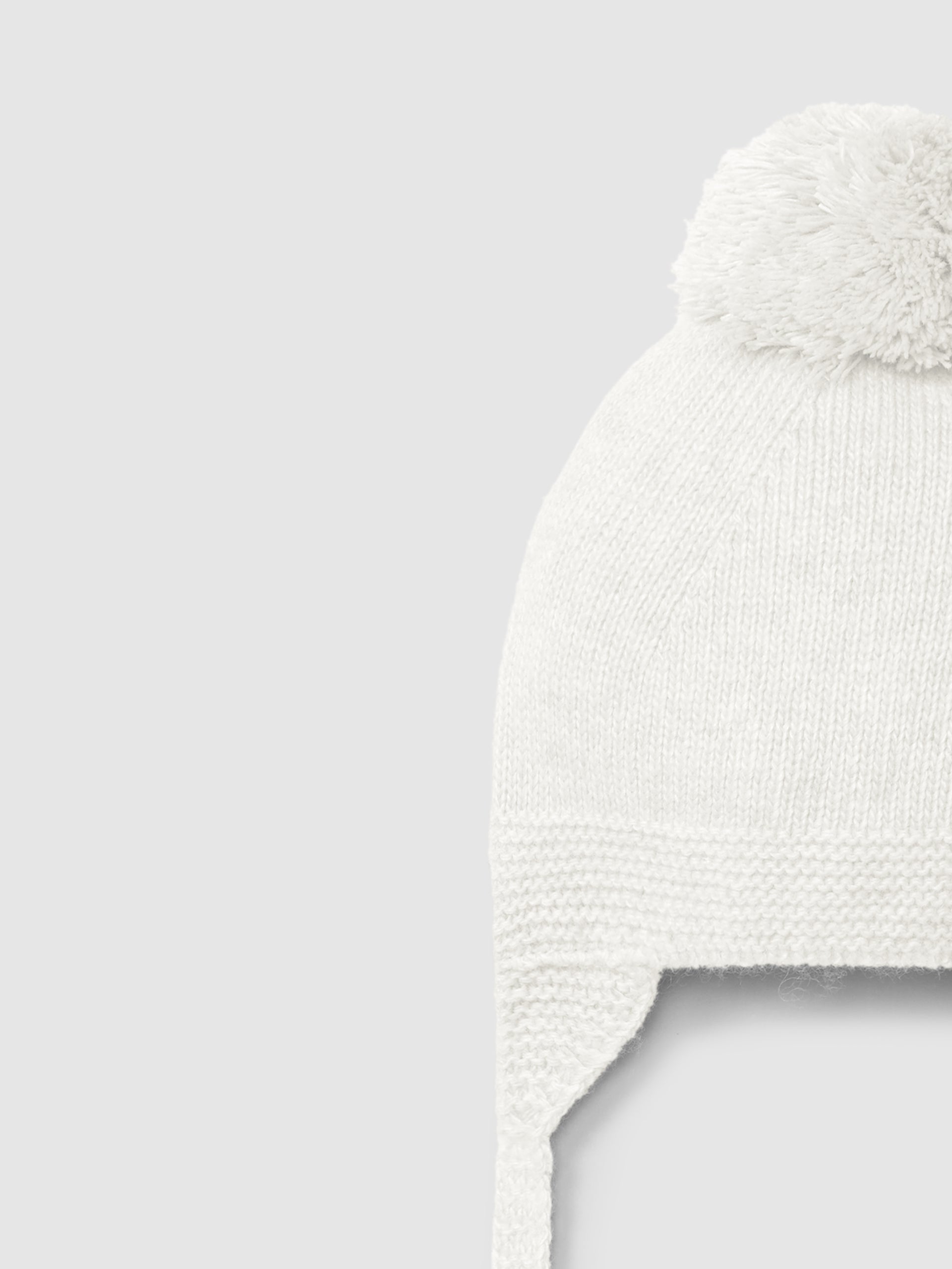 Gorro tricotado com pom-pom - Laranjinha