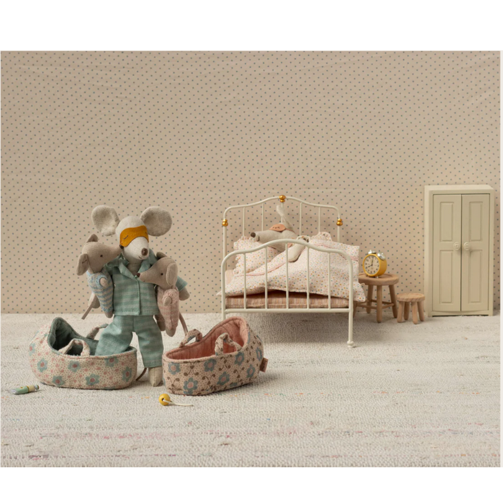 Ratinho bebé na alcofa - Maileg