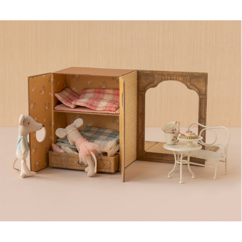 Ratinhos bailarinos no estúdio de dança - Maileg