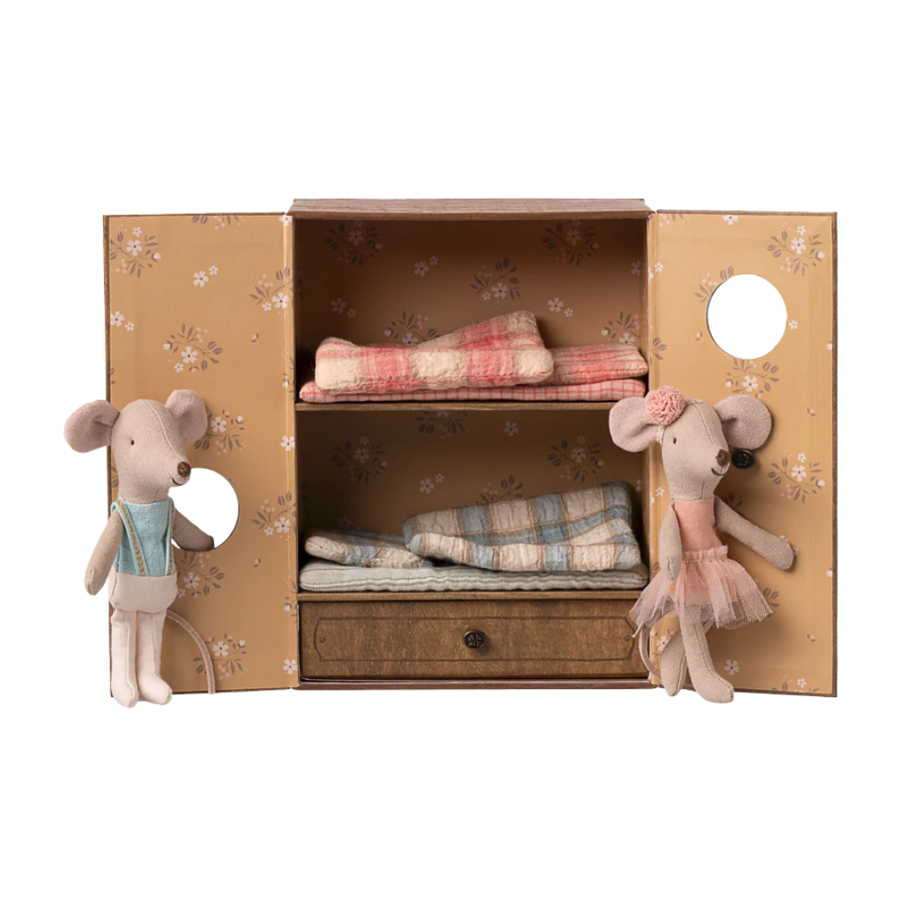 Ratinhos bailarinos no estúdio de dança - Maileg