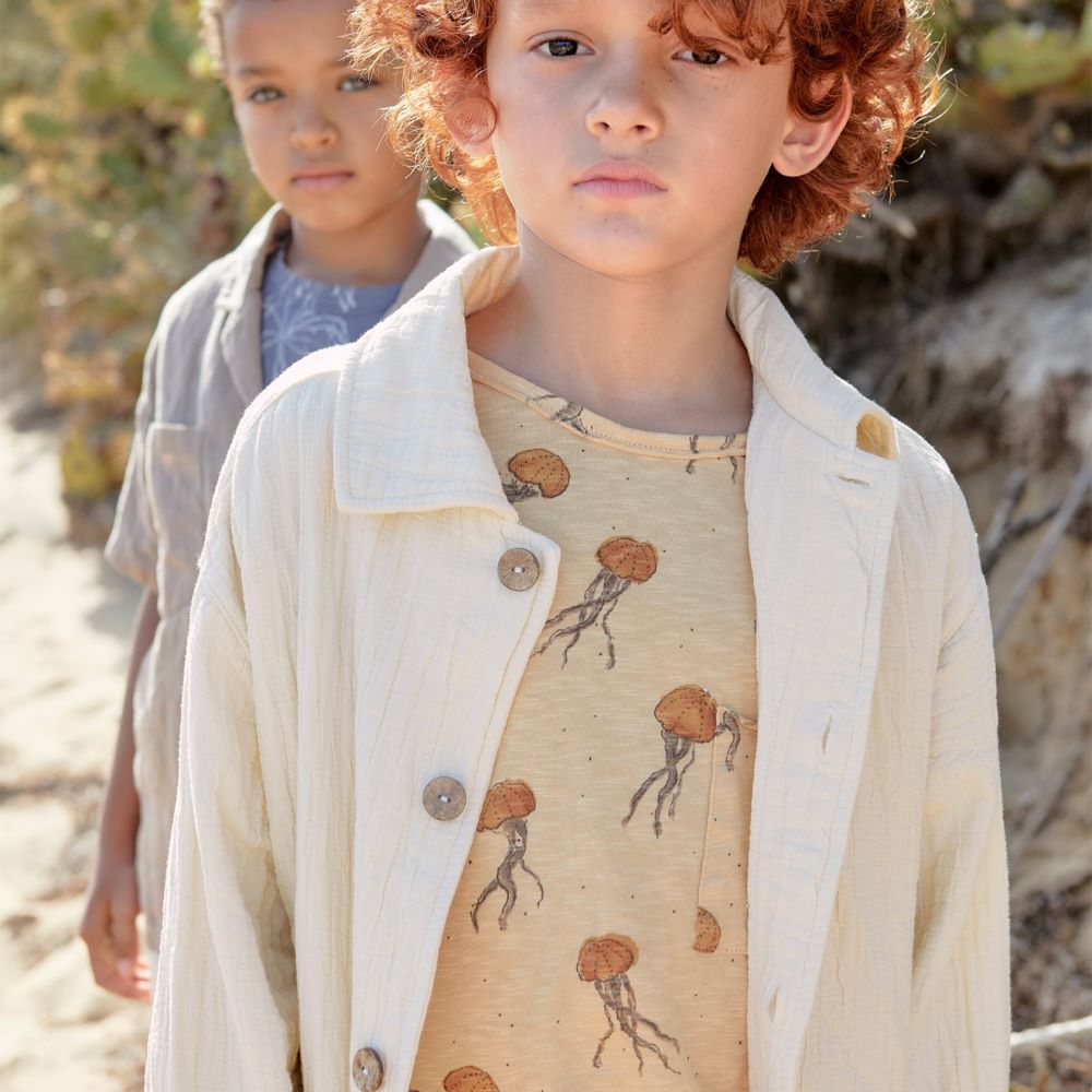 T-shirt com estampado e bolso no peito - Play Up