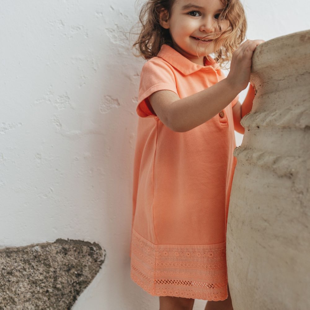 Vestido piqué e bordado inglês - Laranjinha