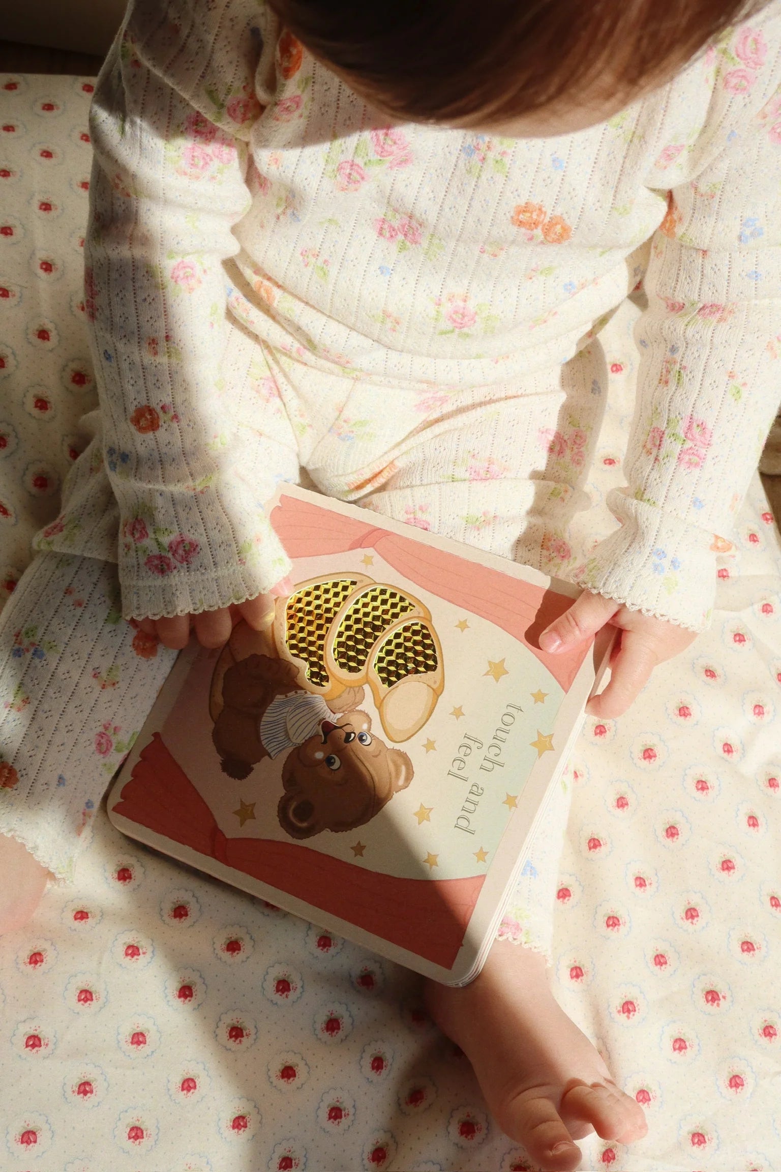 Livro sensorial - Konges Slojd