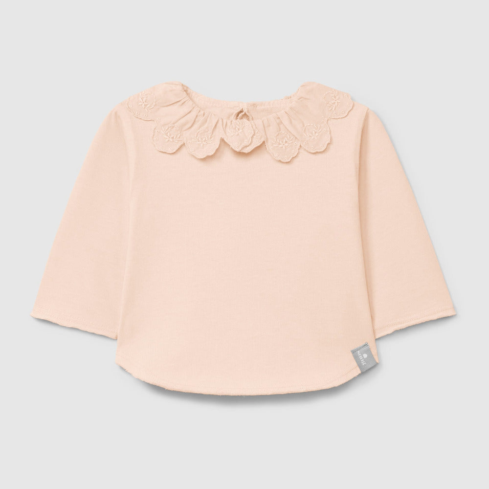 Longsleeve com gola de folho bordado inglês em algodão orgânico - SNUG