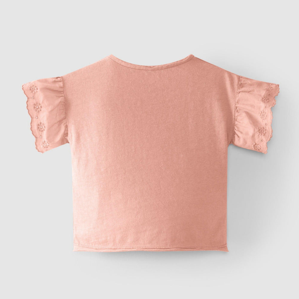 T-shirt mangas de folho bordado - Snug - chuvadeamor