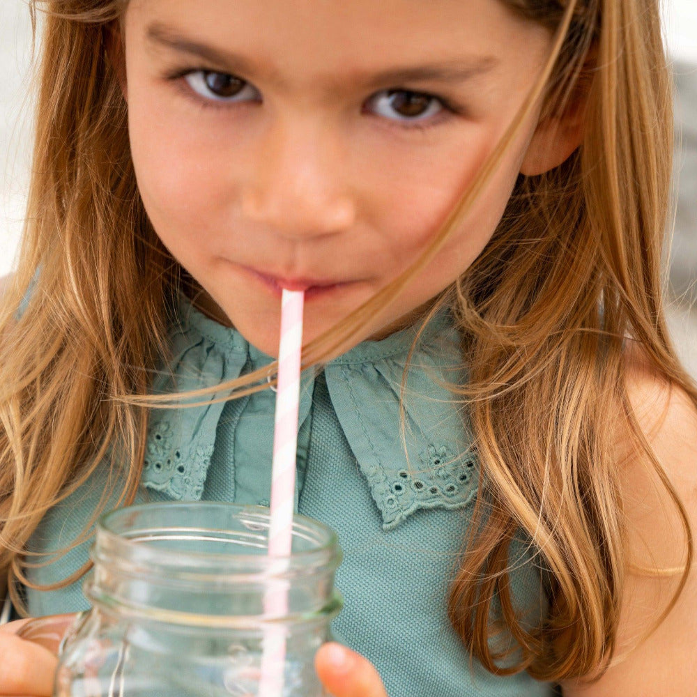 Vestido piqué com gola em bordado inglês - Laranjinha