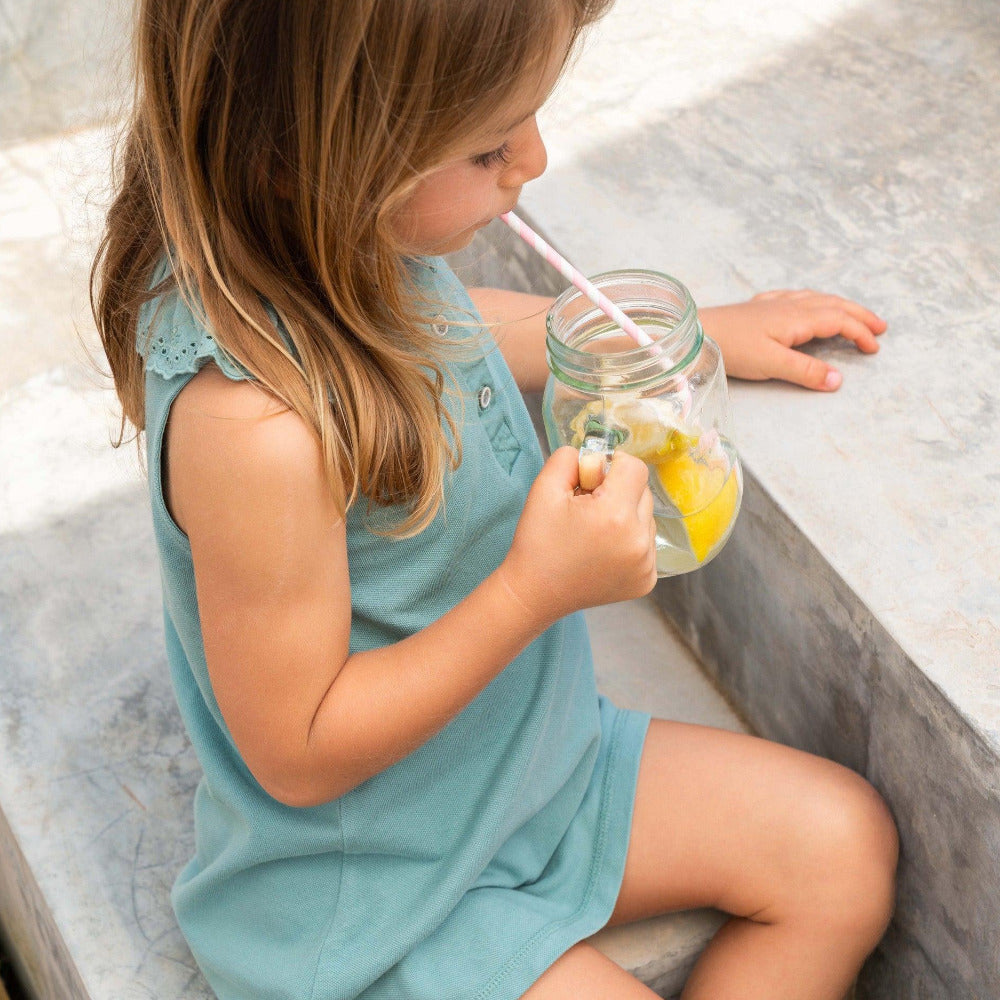 Vestido piqué com gola em bordado inglês - Laranjinha