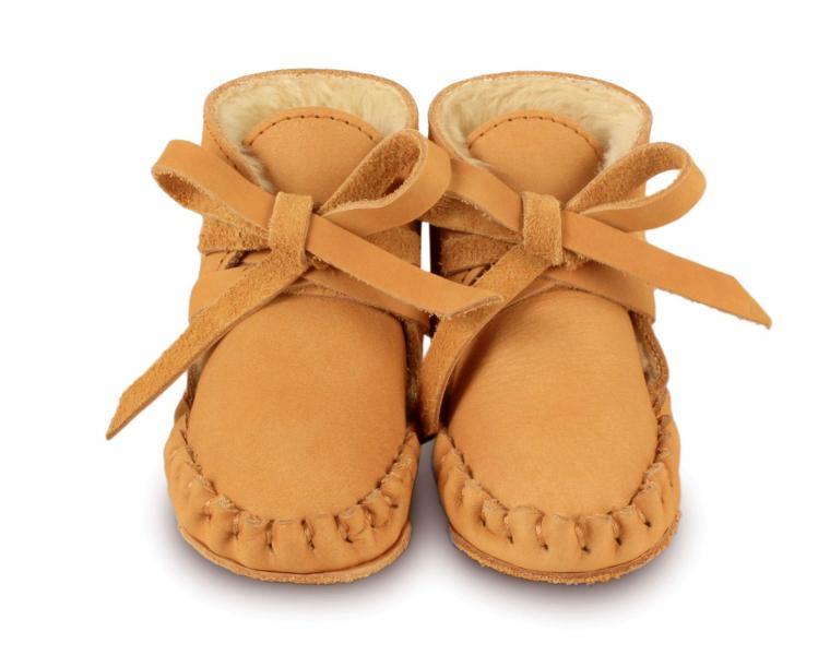Botim para bebé em pele forrado com pêlo 