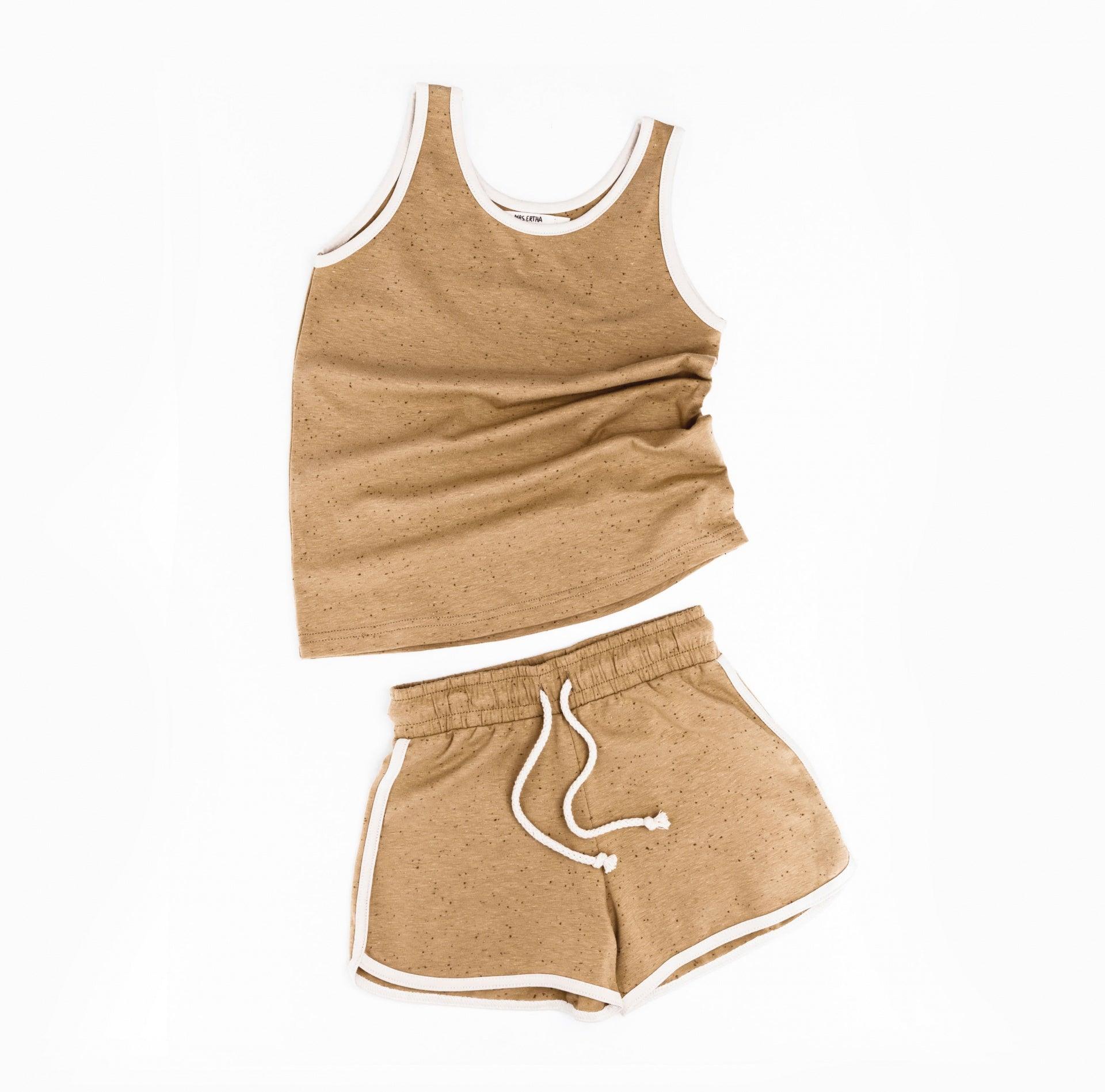 Conjunto t-shirt e calção - chuvadeamor