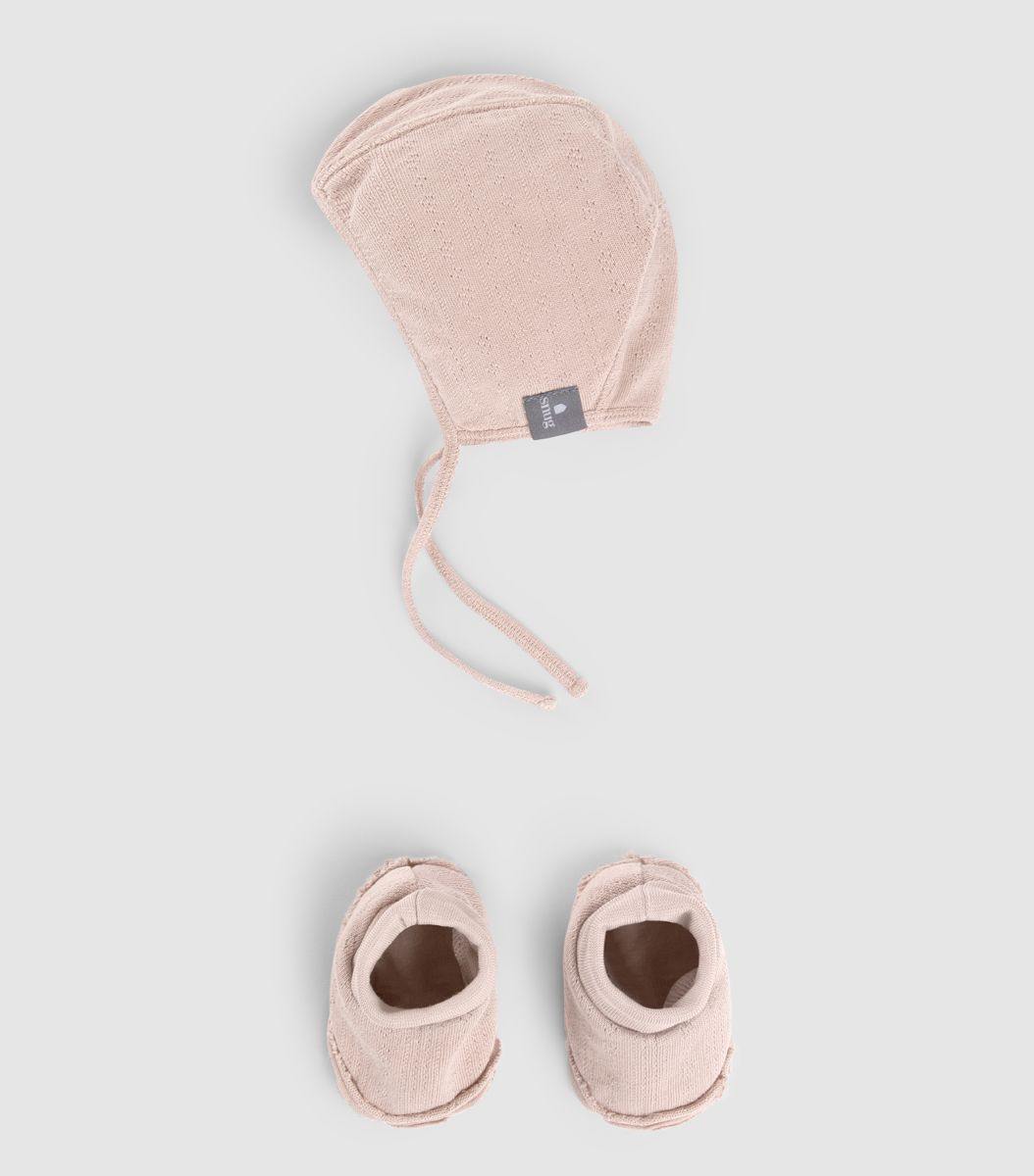 Conjunto touca e sapatinhos